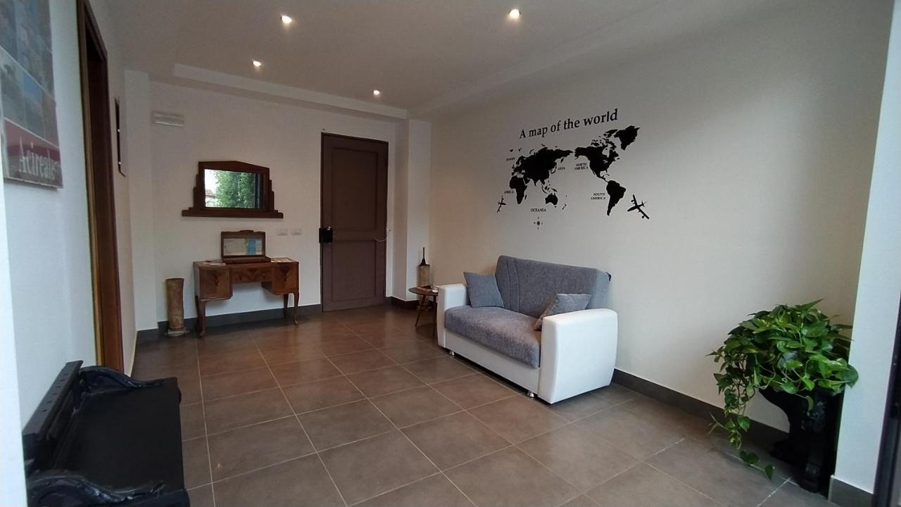 Vila Casa Del Sol Acireale Exteriér fotografie