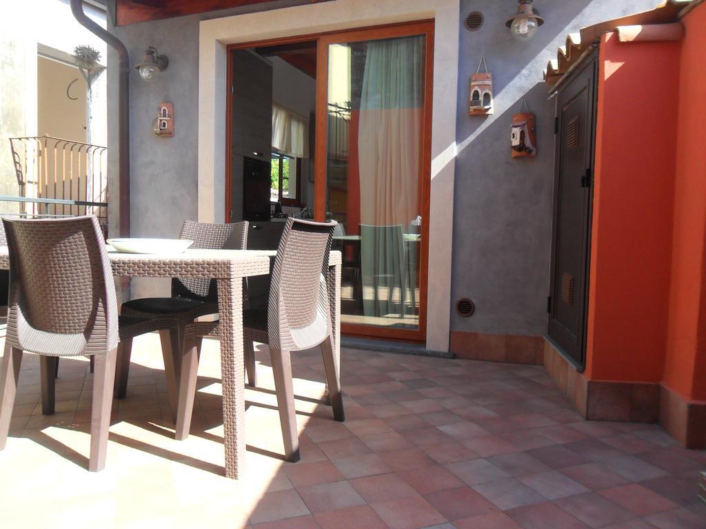 Vila Casa Del Sol Acireale Exteriér fotografie