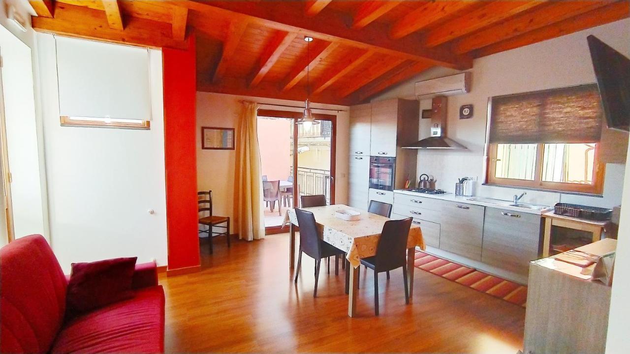 Vila Casa Del Sol Acireale Exteriér fotografie